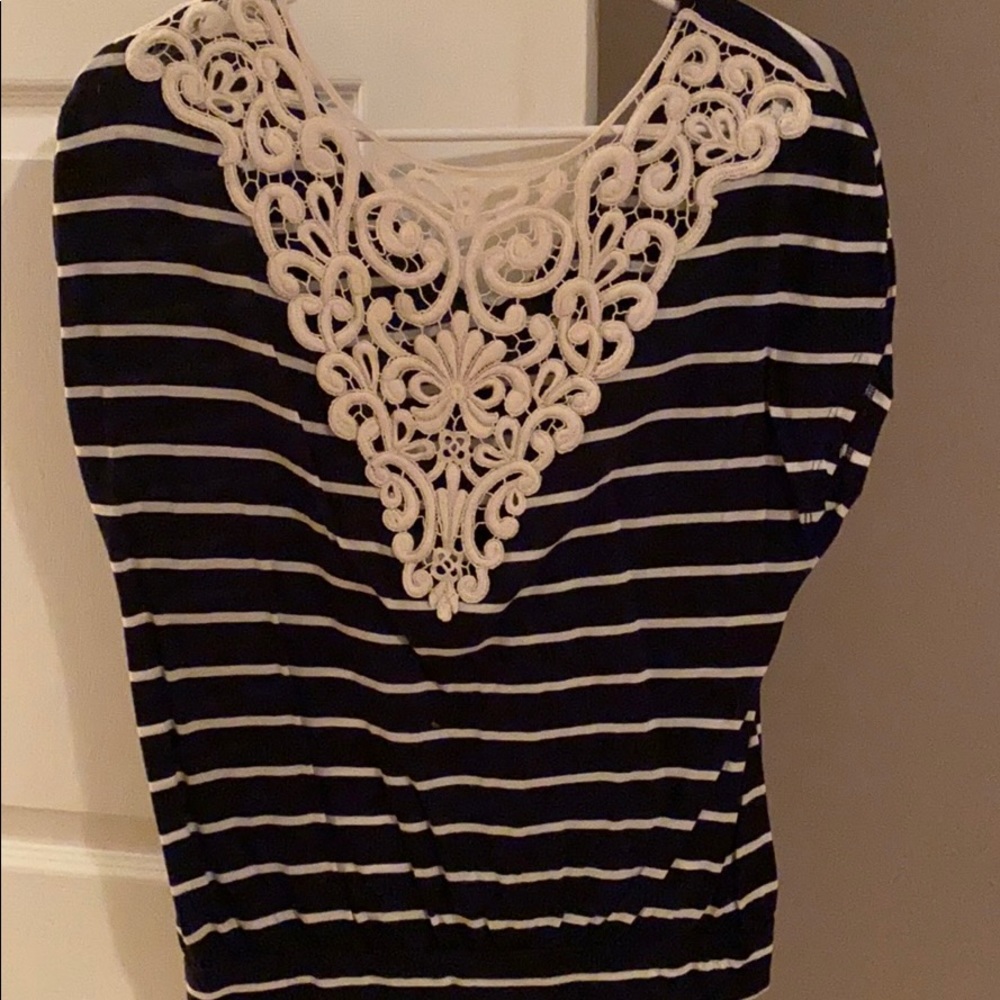 Beautiful Express V Neck Top